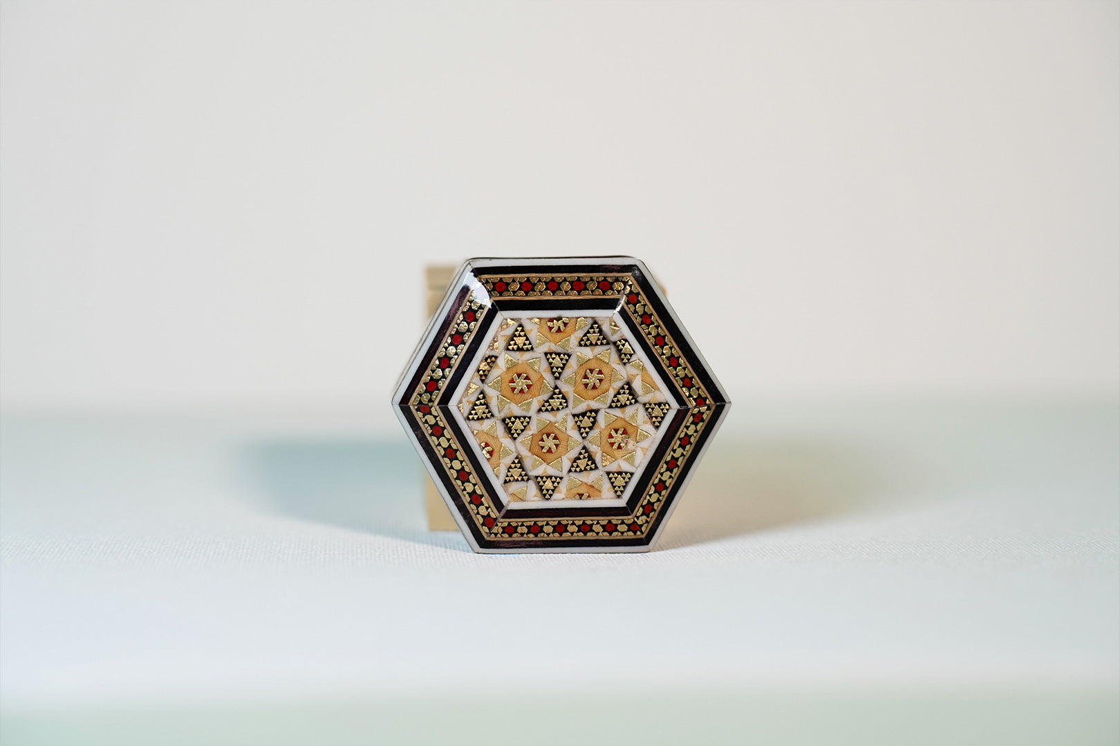 Khatam Box HS