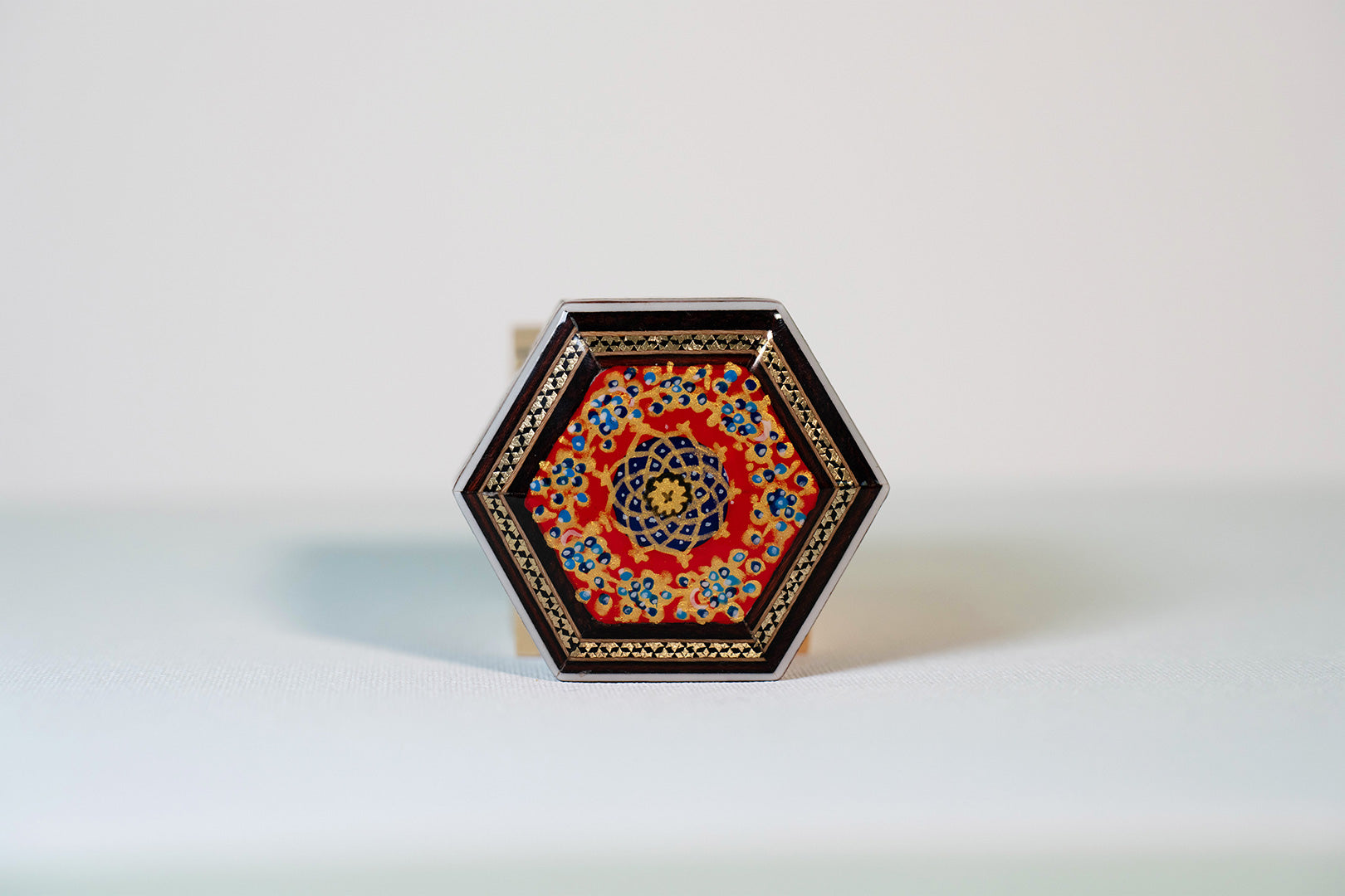 Khatam Box HS