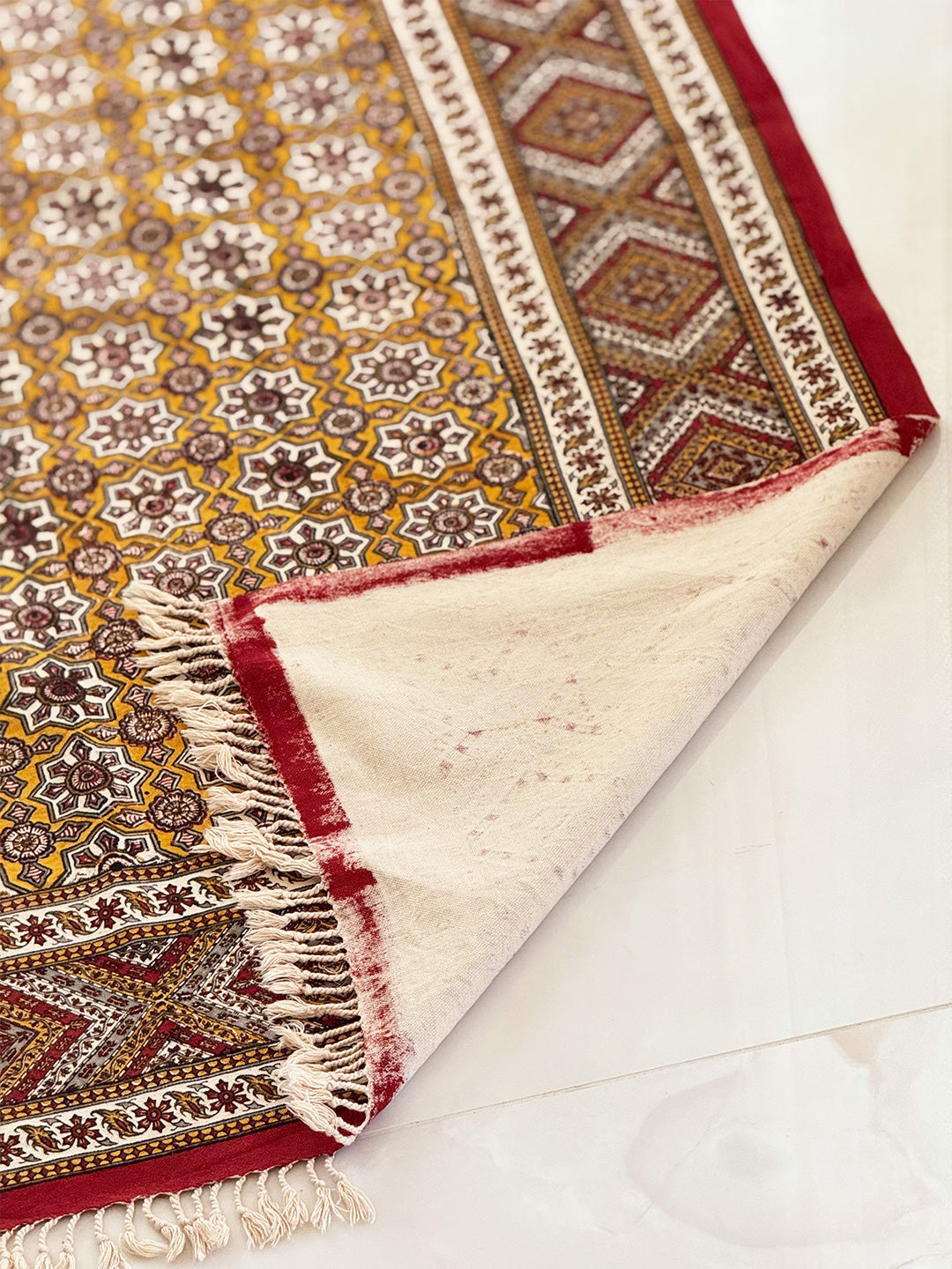 Table Cloth L