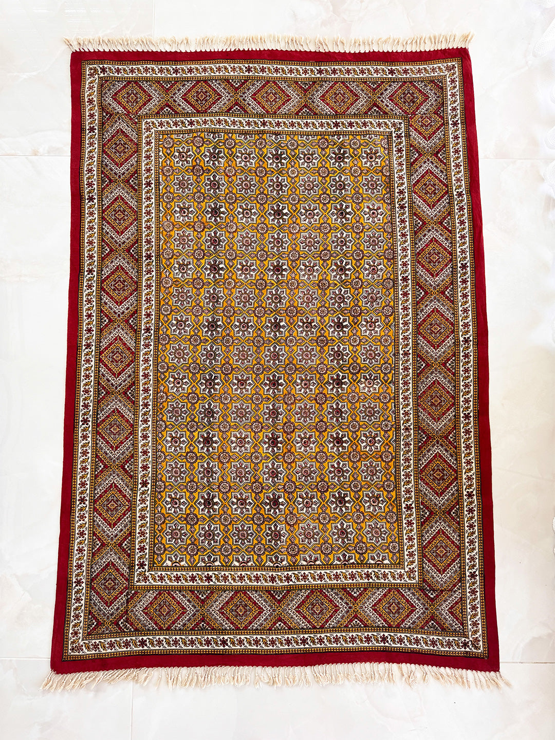 Table Cloth L