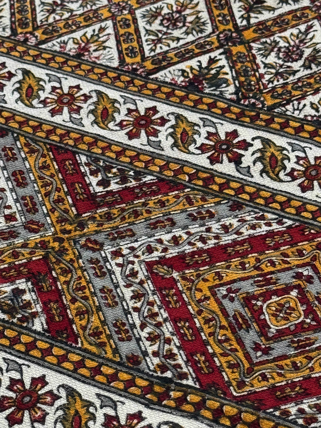 Table Cloth L